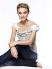 Filename=56320_keiraknightleylicolicious5_122_586lo.jpg
Filesize=244KB
Dimensions=1051x1400
Date added=Sep 08, 2008 56320_keiraknightleylicolicious5_122_586lo.jpg